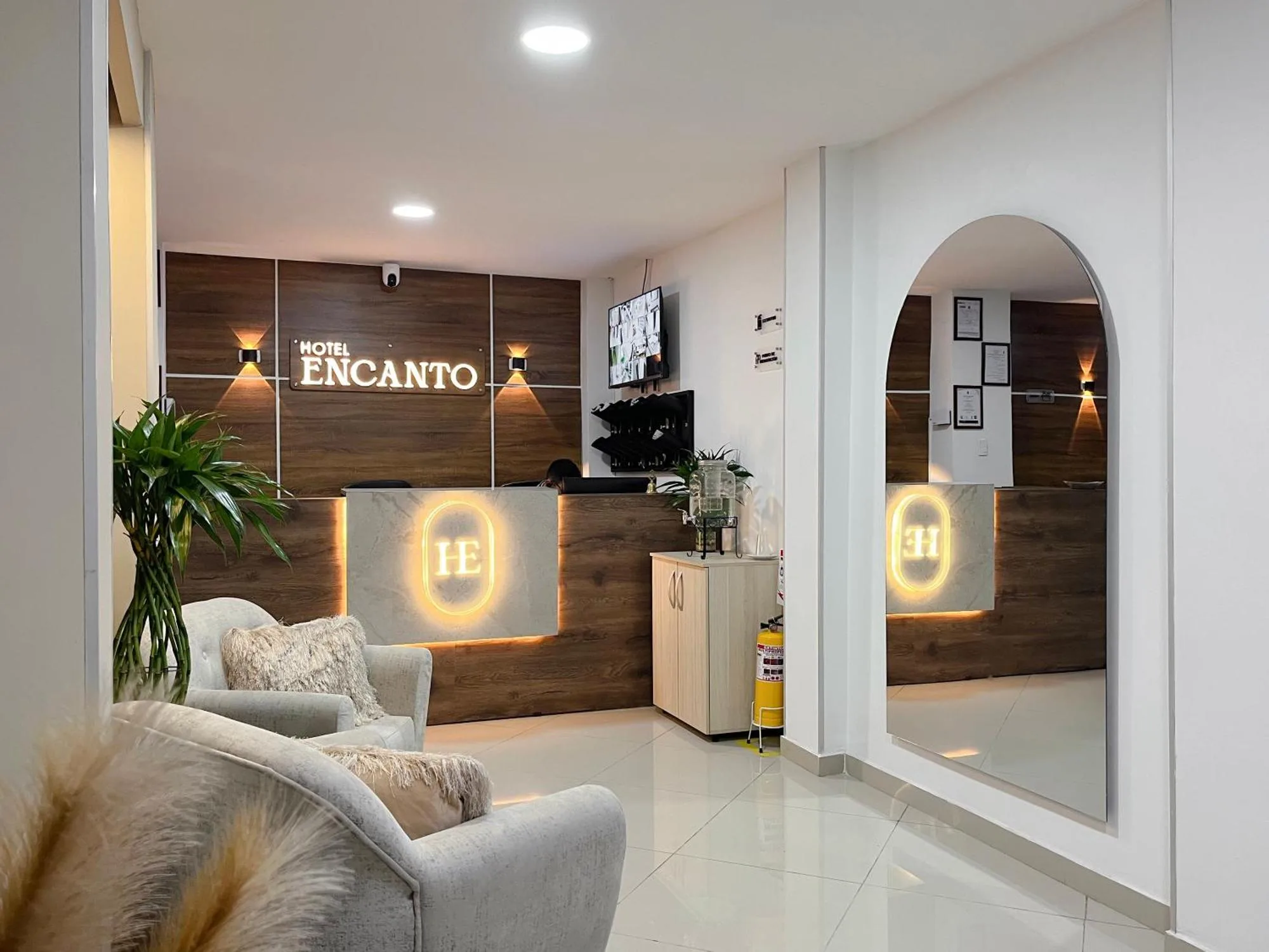 Hotel Encanto 23/29