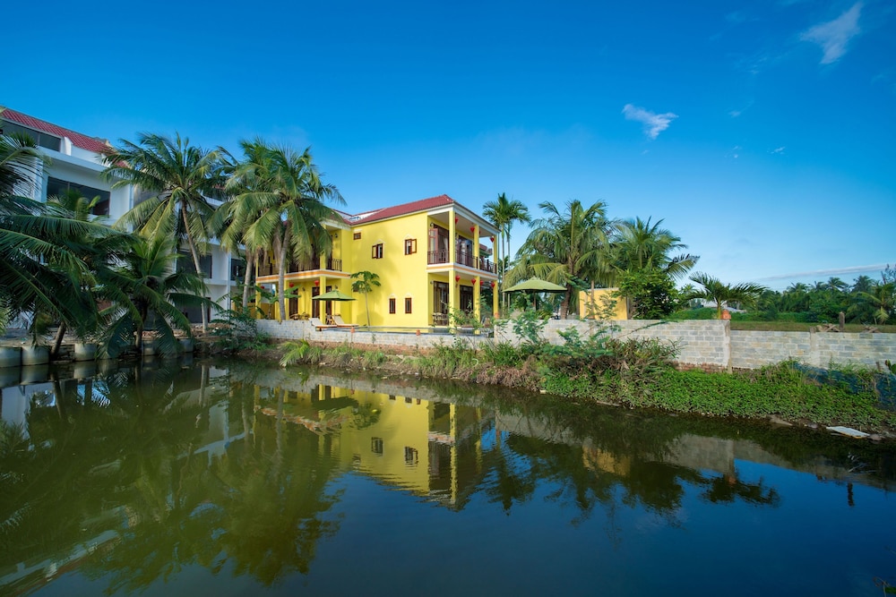 Ferry Homestay 44/50
