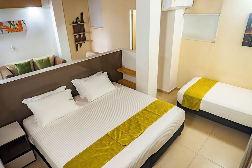 Waira Suites Hotel 20/55