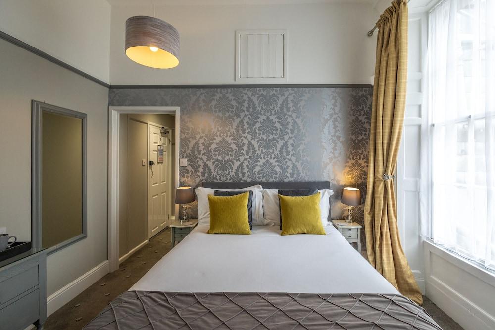 Executive, Double Bed, Inland View