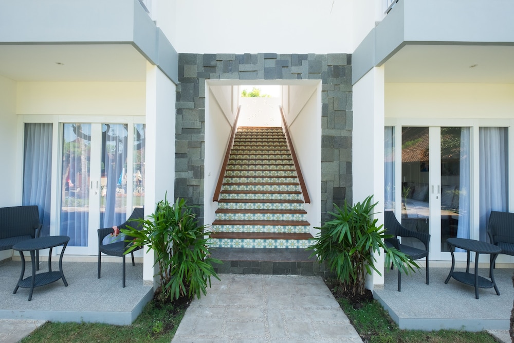 Royal Regantris Villa Karang 11/65