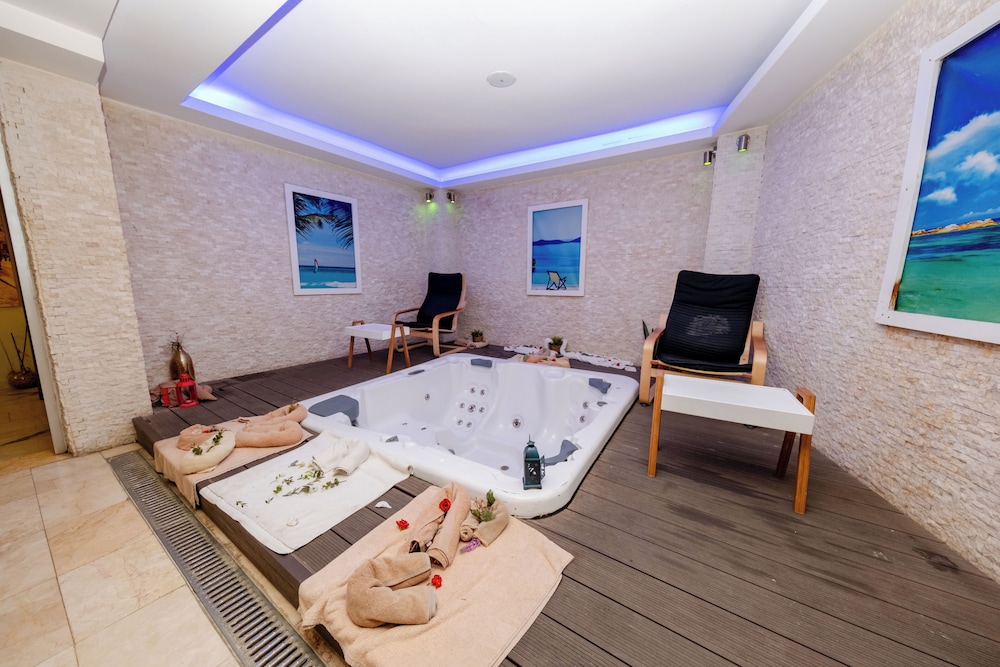Beyoglu MLS Hotel 44/64