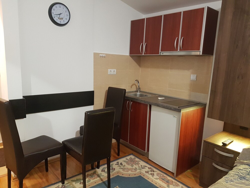 Apartments Kojic 7/75