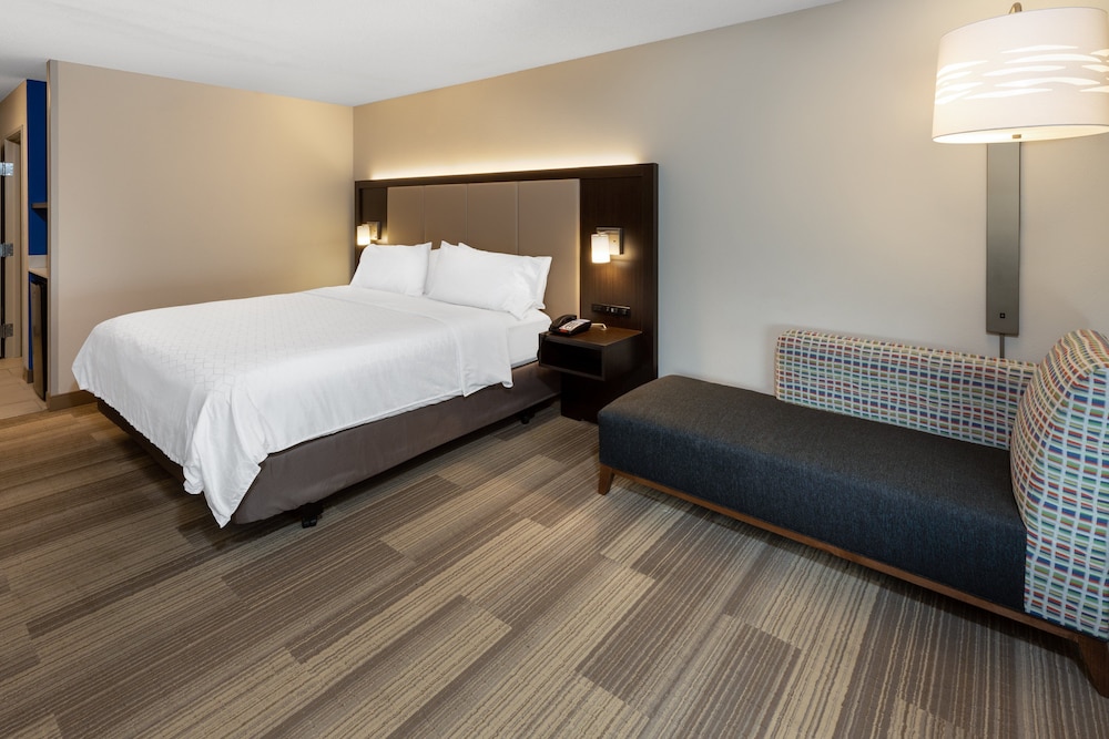 Holiday Inn Express Minden 20/63