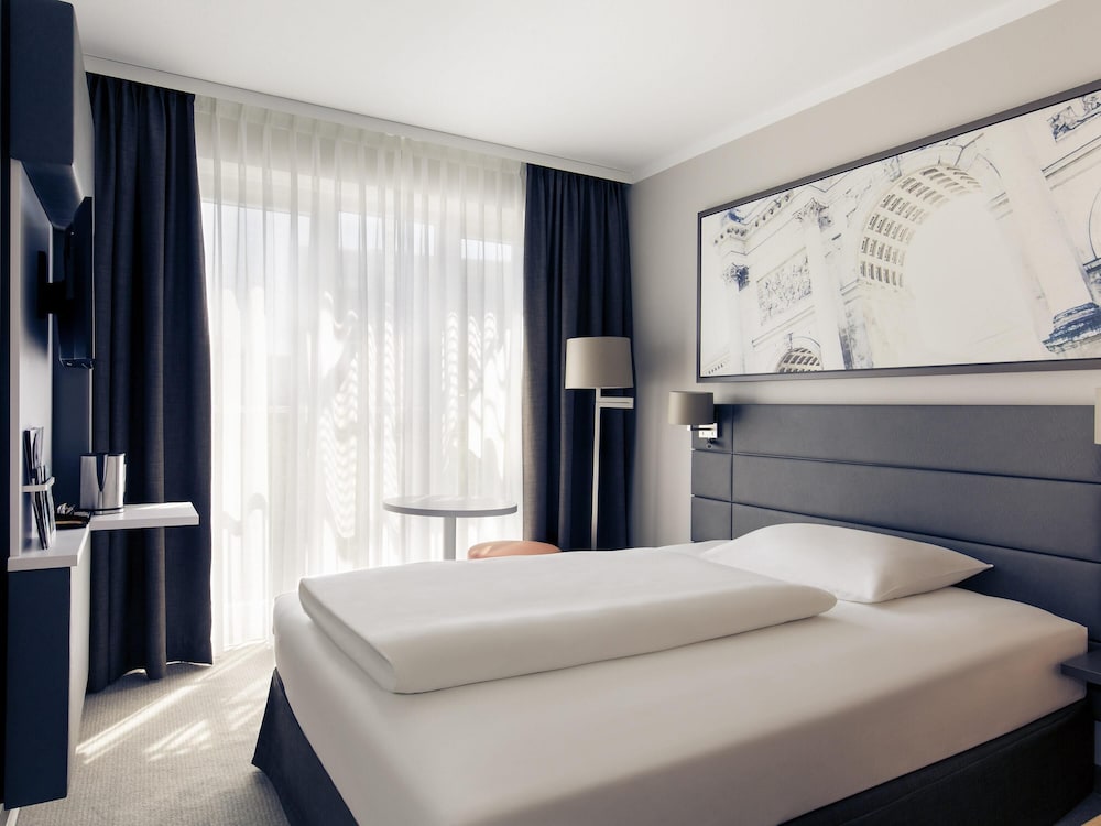 STANDARD, SINGLE BED