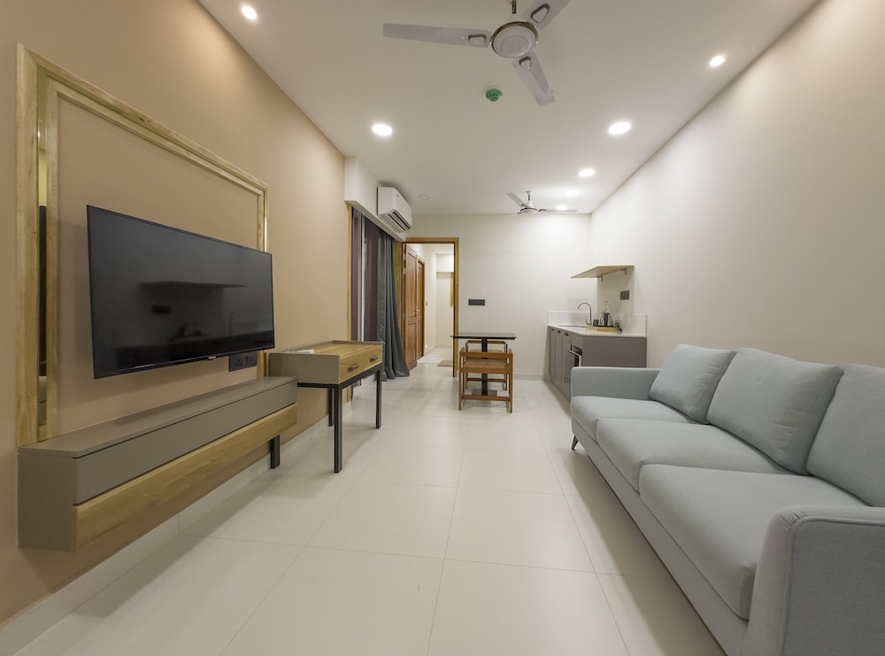 The Habitat Suites 31/50