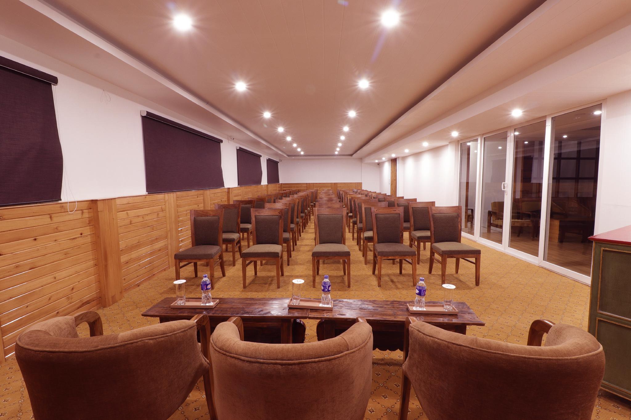 Denzong Shangrila Lords Inn Gangtok 24/44
