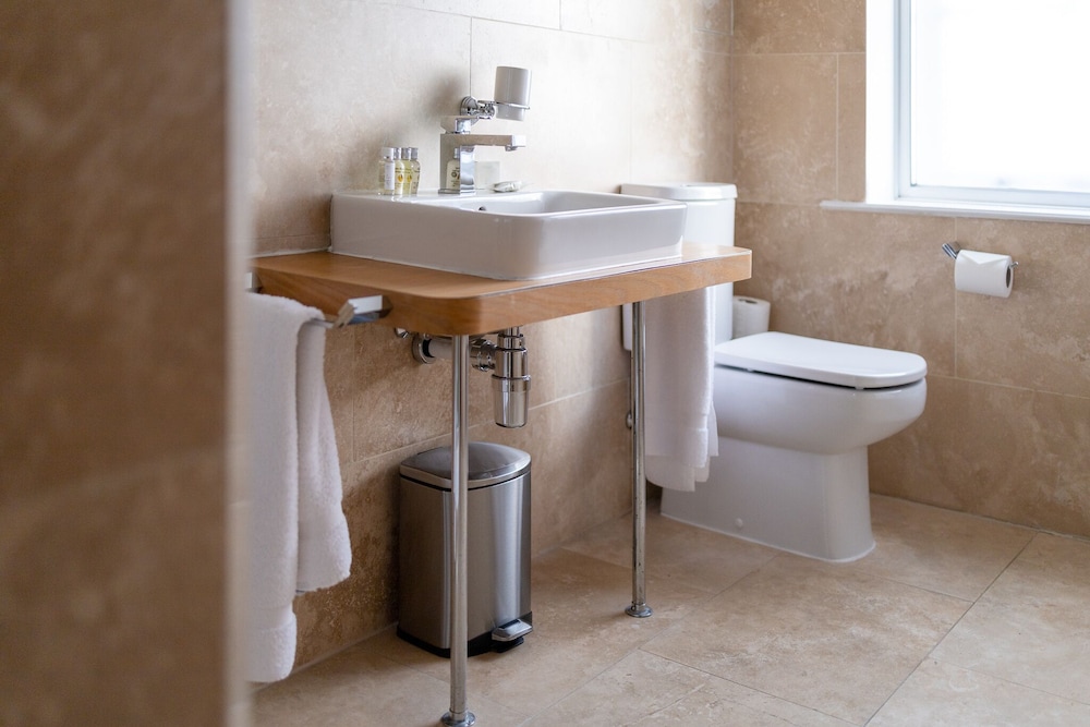 Ennios Boutique Hotel 45/50