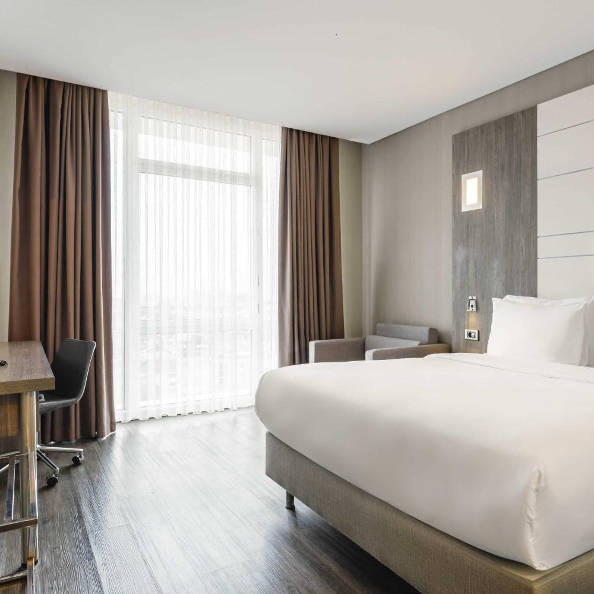 Room, Twin Beds