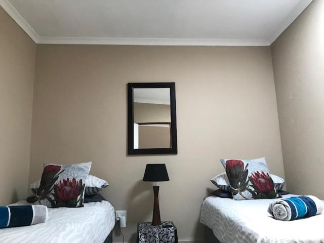 Authentic Newlands 5/37
