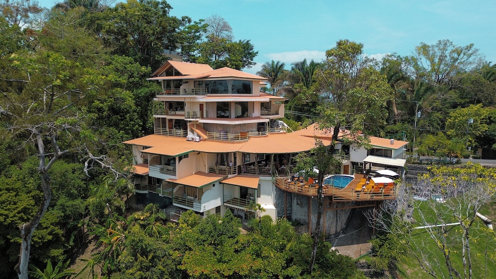 Issimo Suites Boutique Hotel Spa Adults Only 2/71