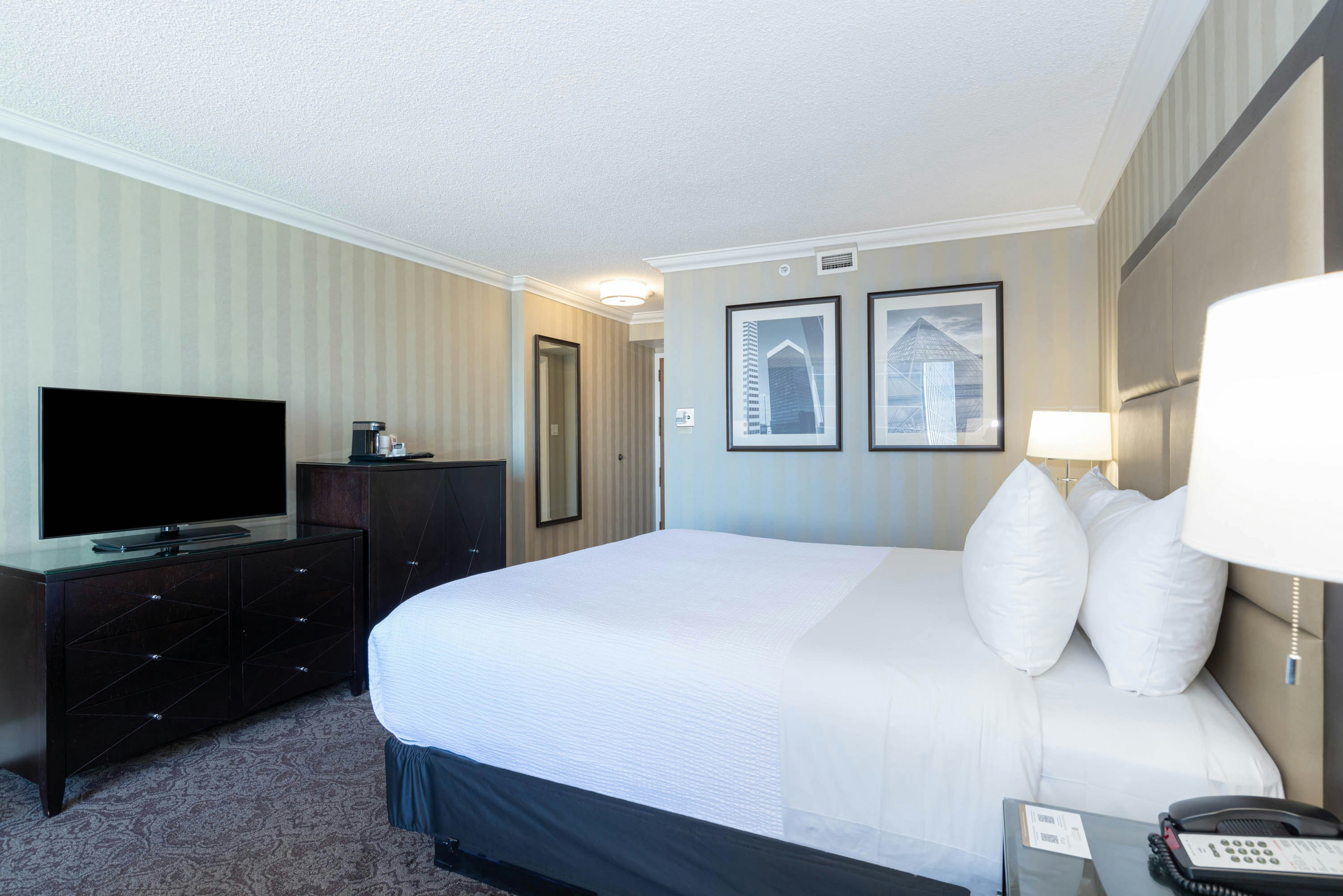 Premium, King Bed, Top Floor