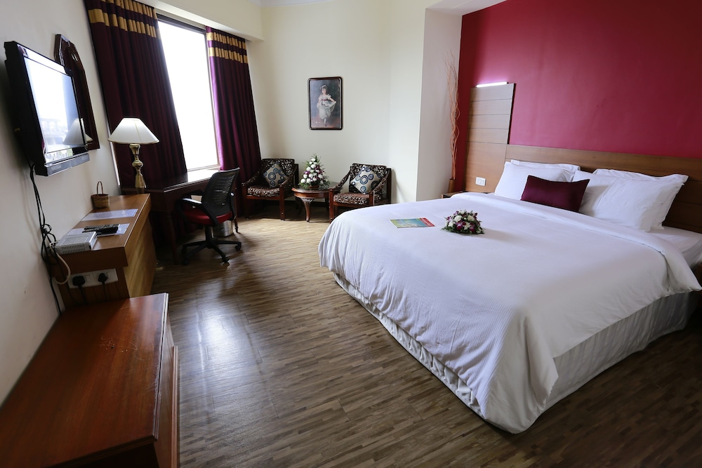 Presidency Hotel 19/63