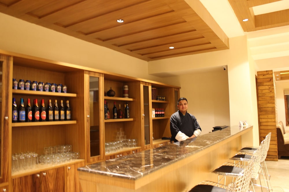 GAKYIL HOTEL 6/32