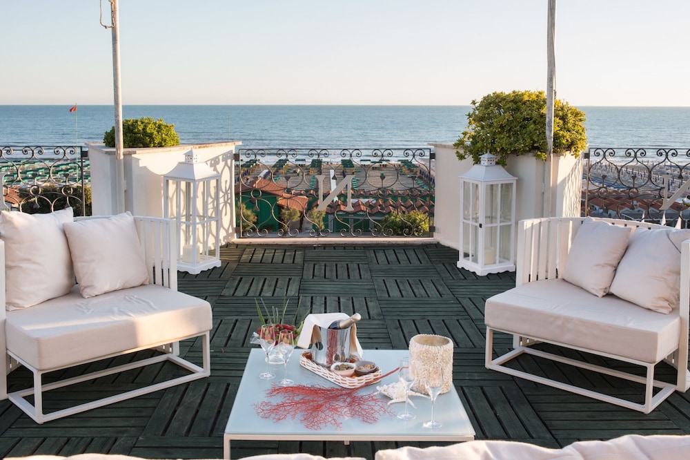 Hotel Il Negresco 34/58