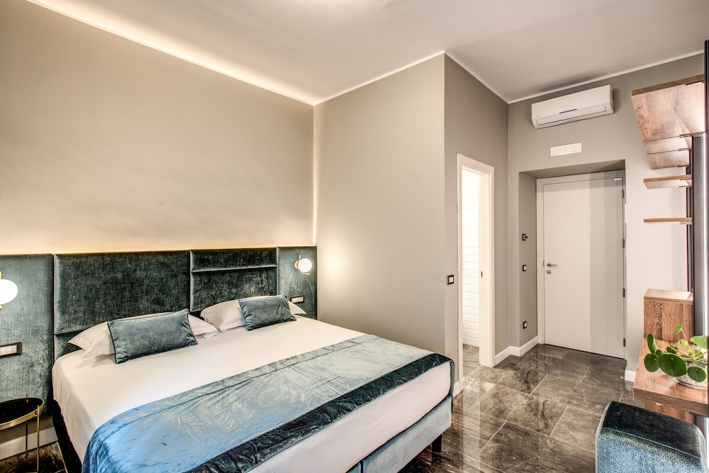 Apollo Boutique Hotel 10/72