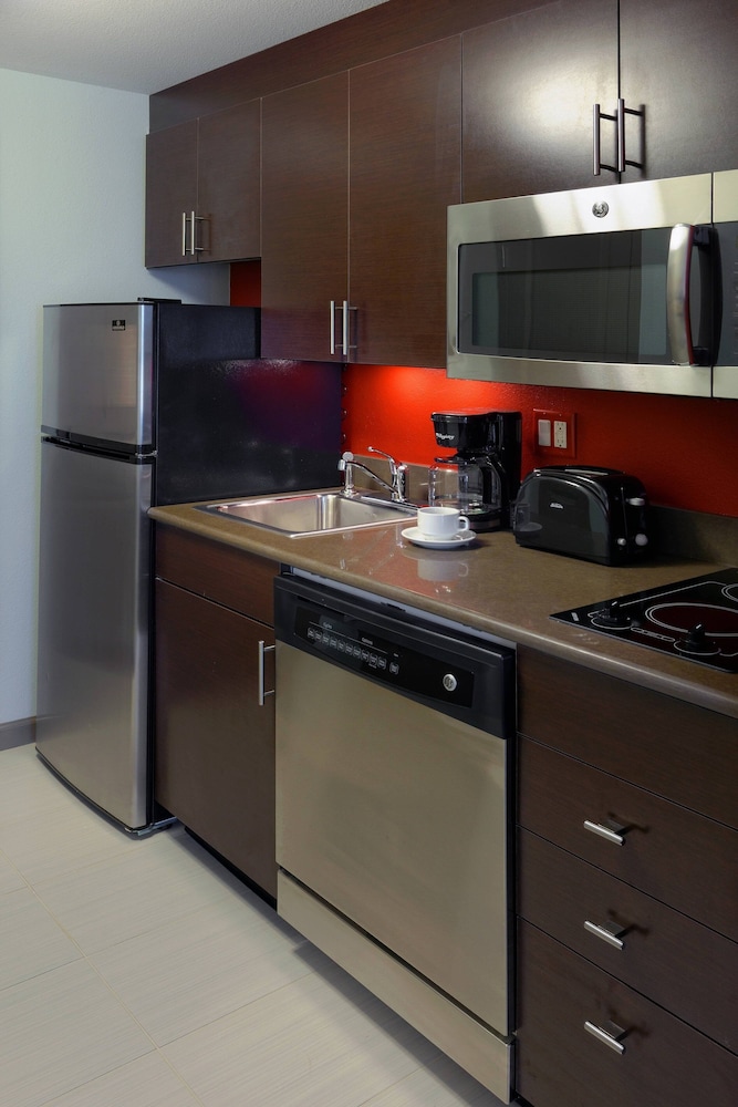 TownePlace Suites Springfield 47/52