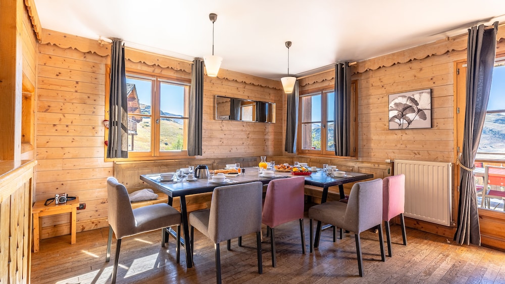 LES CHALETS DE L ALTIPORT 32/50