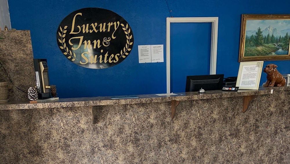 Luxury Inn and Suites Forrest City 5/34
