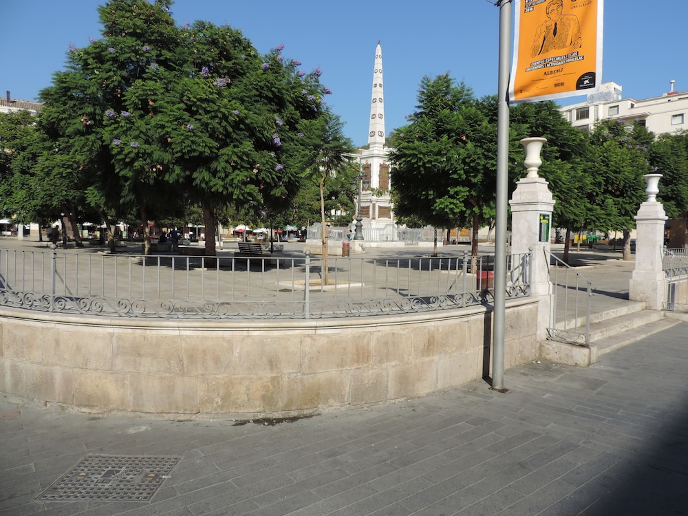 Palacete De Alamos 60/67