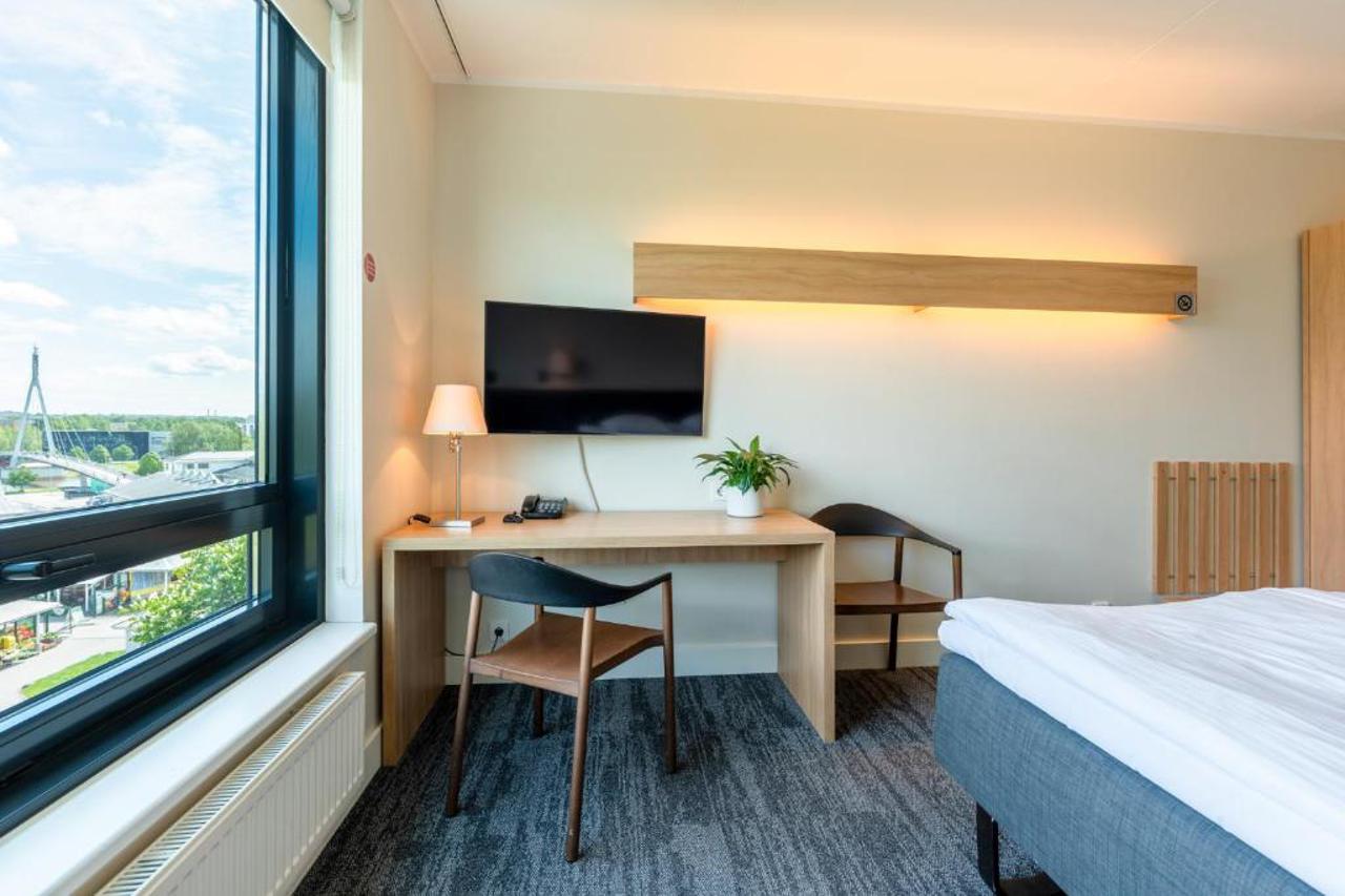Dorpat Hotel 21/66