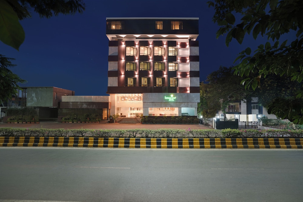 Lemon Tree Hotel, Centre Point, Jamshedpur 2/46