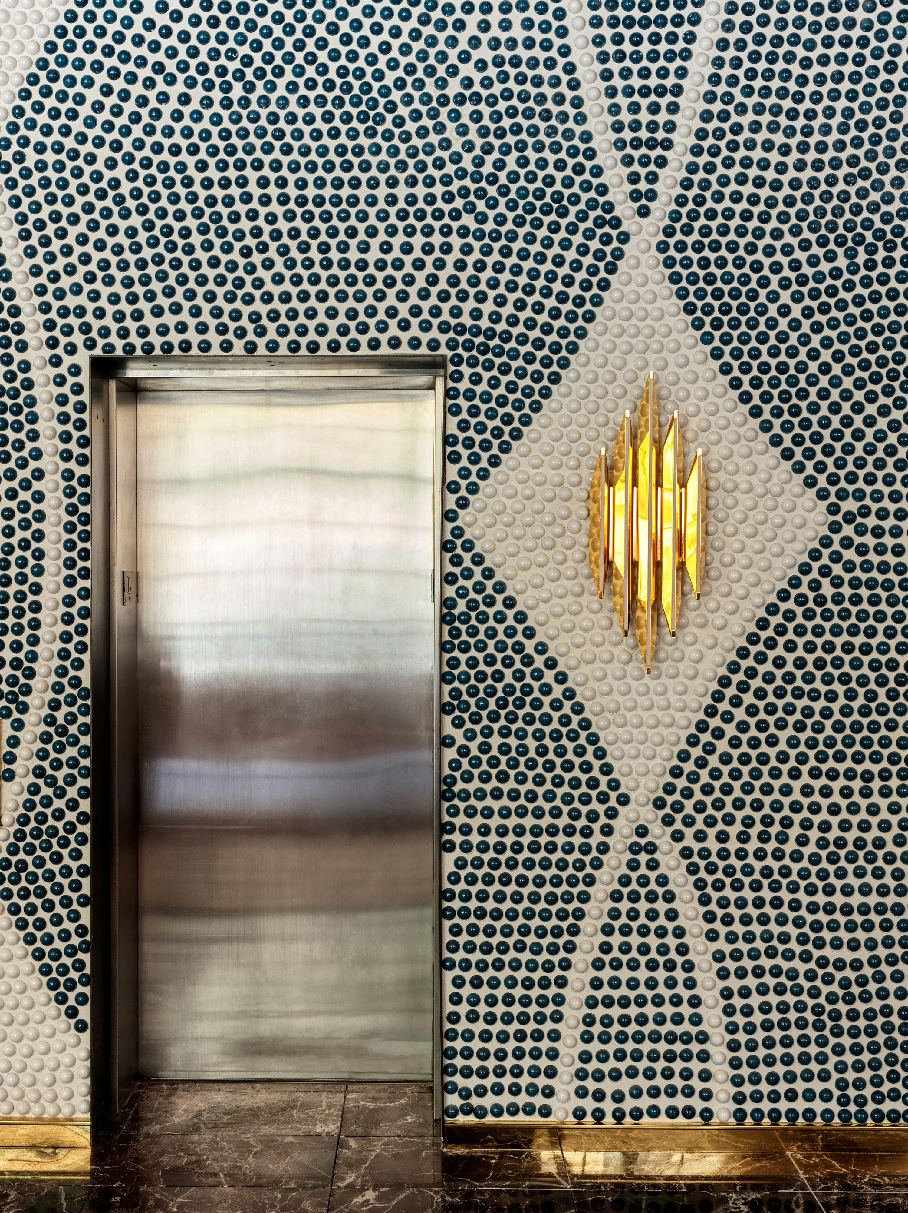 The Manner, The Unbound Collection by Hyatt 40/66