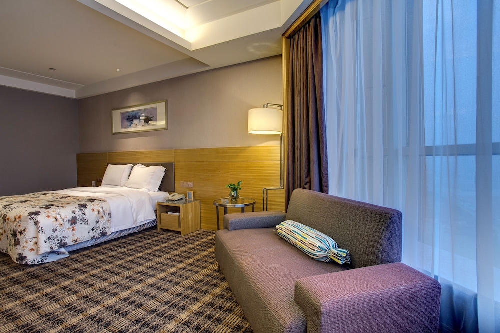 Grand Skylight International Hotel Nanchang 4/34