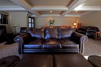 Mammoth Creek Inn 46/59