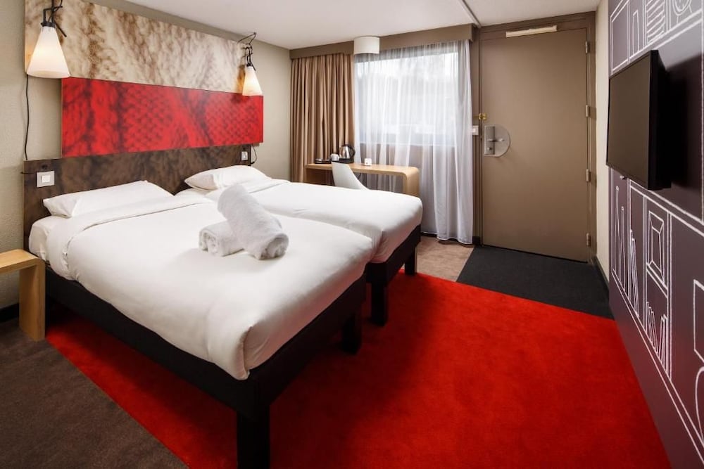 ibis Coventry South 18/56