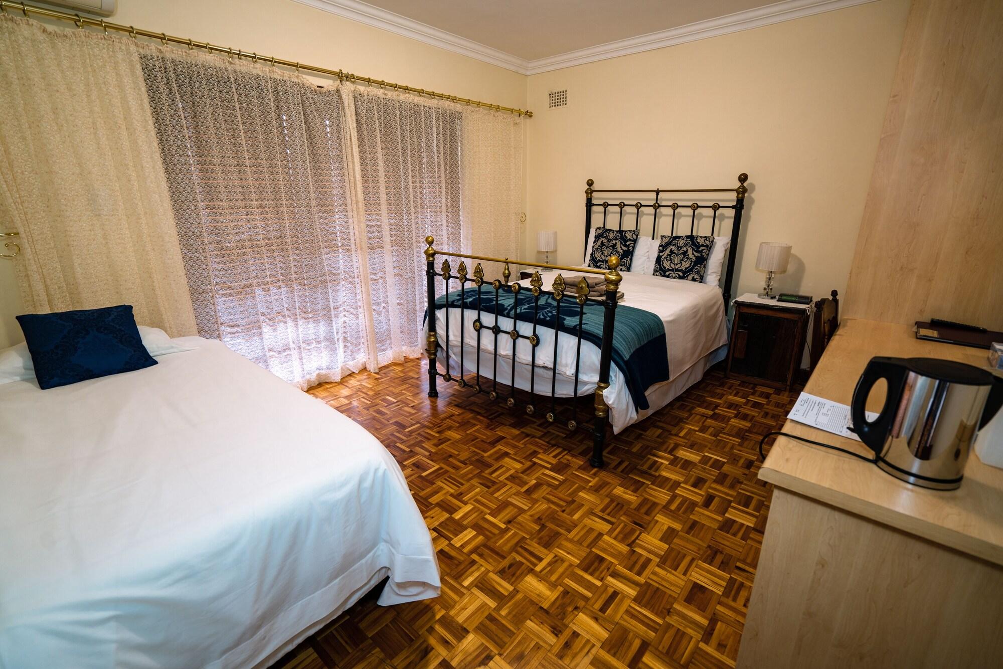 Dolliwarie Guest House 10/37