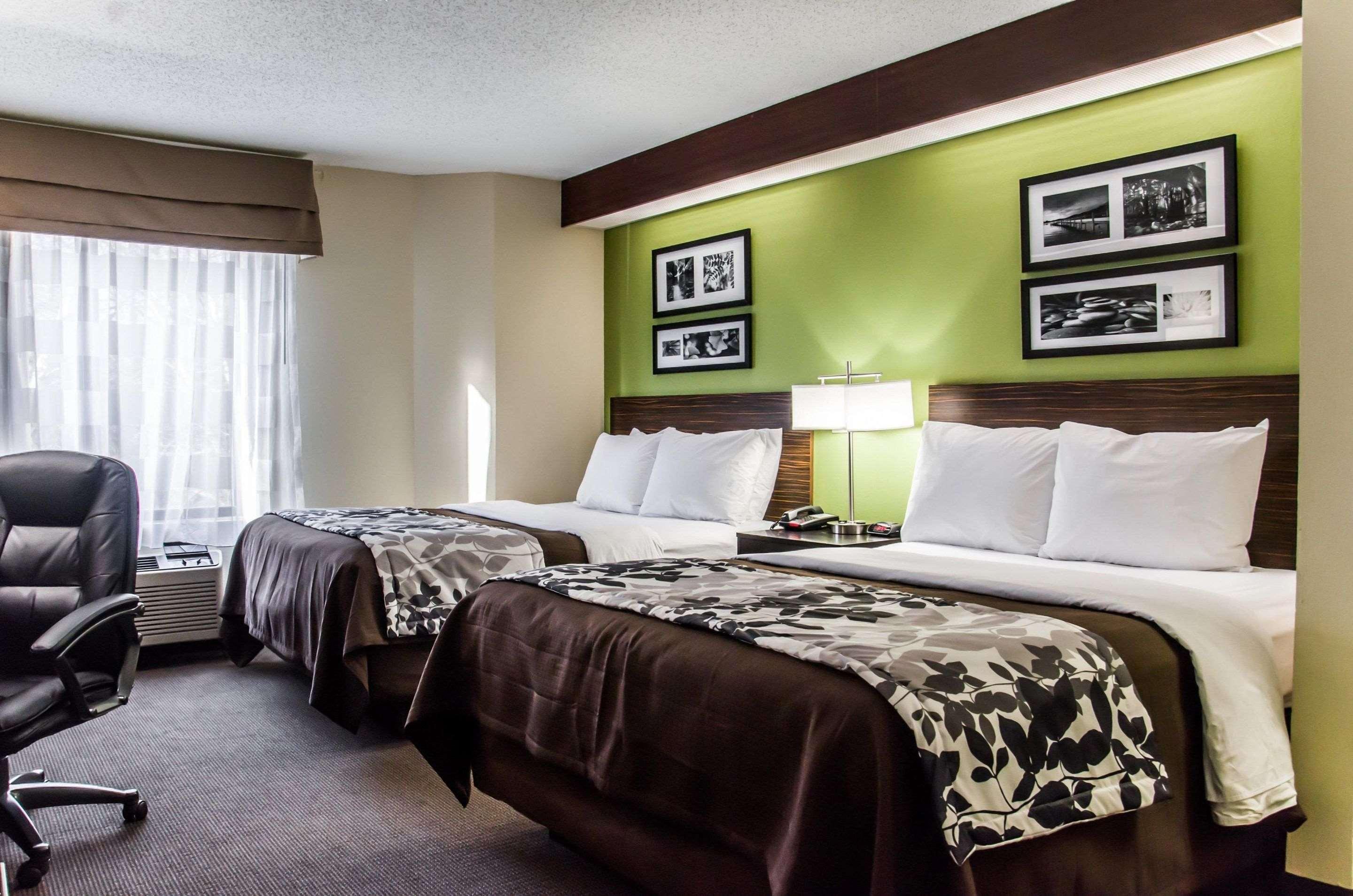 ROOM, 2 QUEEN BEDS
