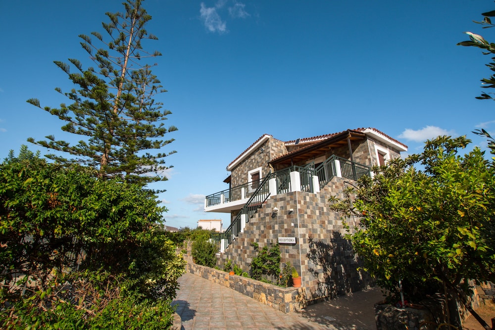 Villa Medusa 2/50