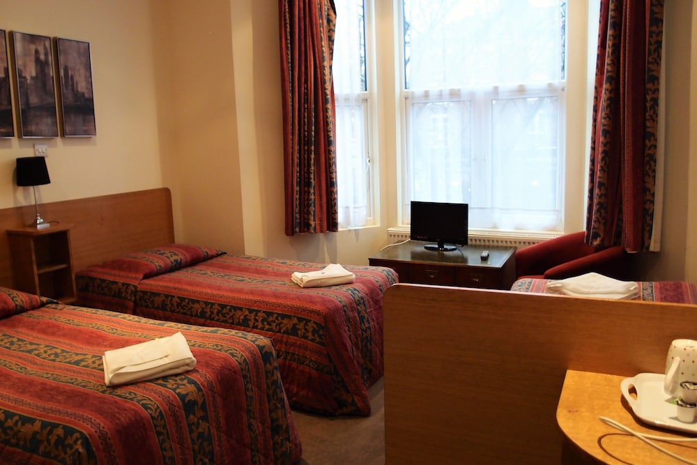 Hotel 65 46/62