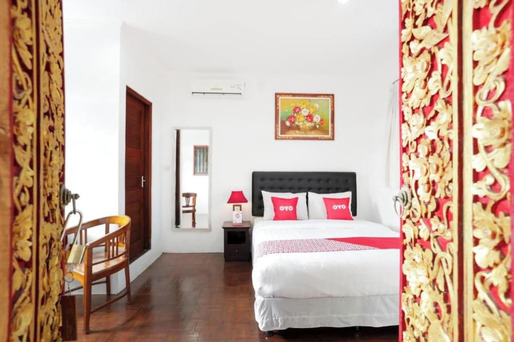OYO 4003 Ceria Guesthouse Seminyak 23/39