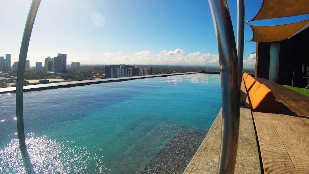 Azumi Boutique Hotel 63/73