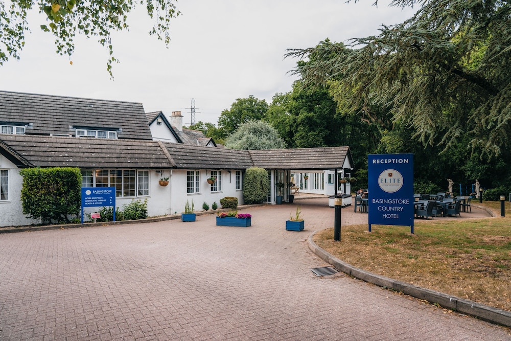 Basingstoke Hotel 41/50