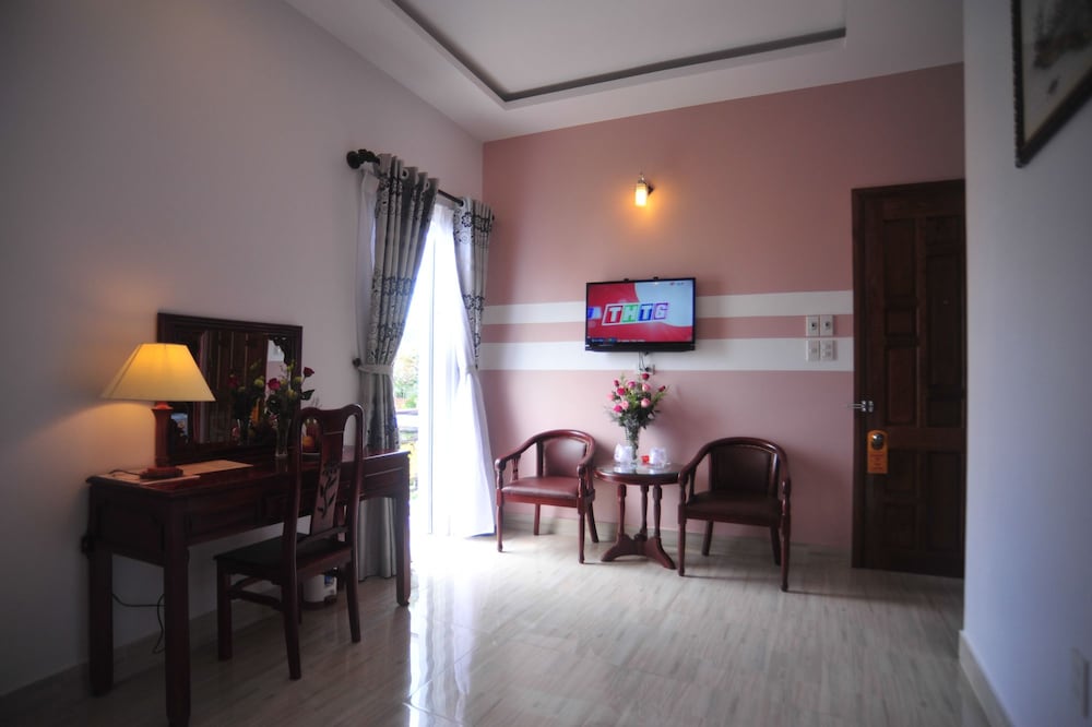 Hong Thien Ruby Hotel 48/58