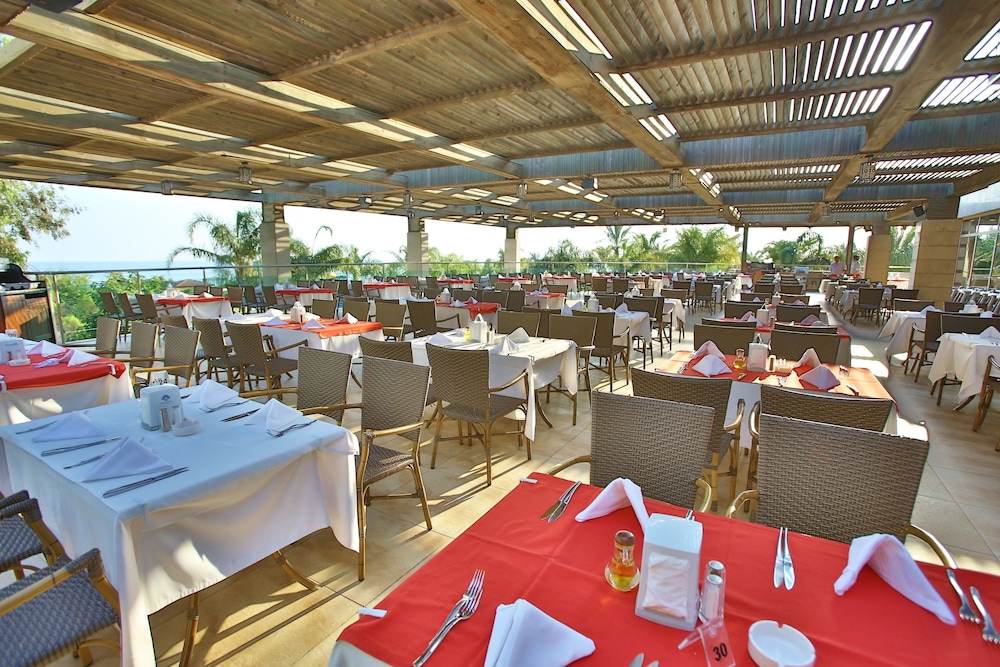 Sunis Kumkoy Beach Resort Hotel and Spa 35/50