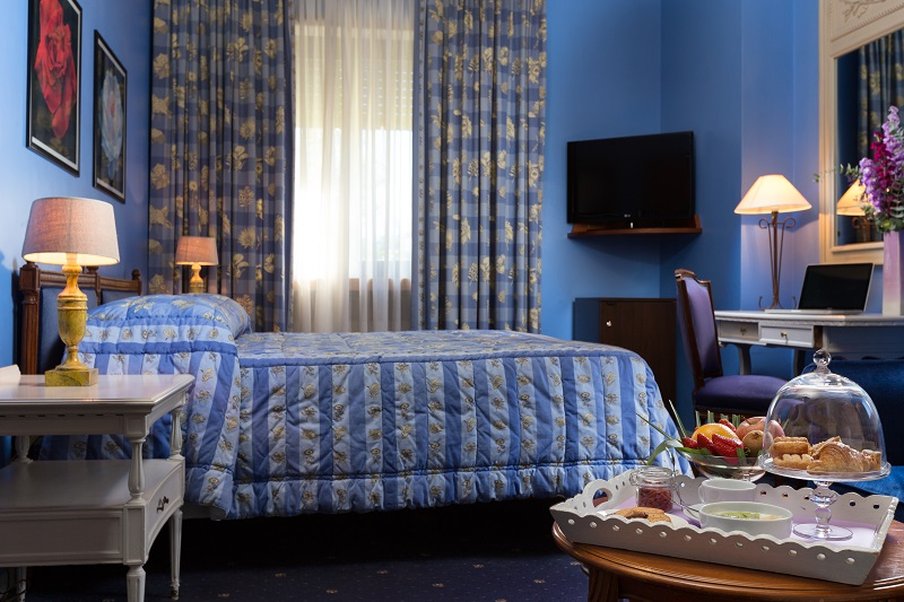 Fenix Hotel 56/69