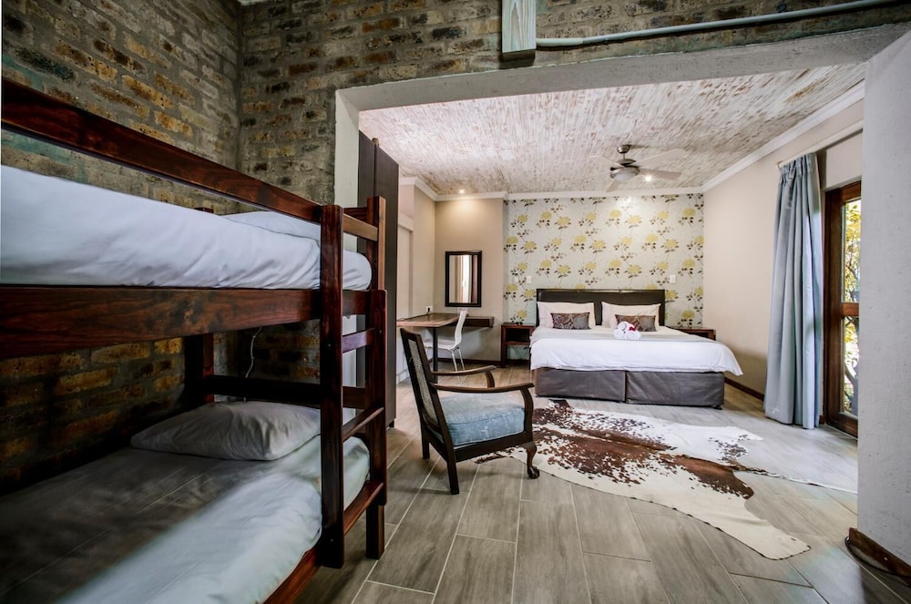 Zebrina Guest House 11/50