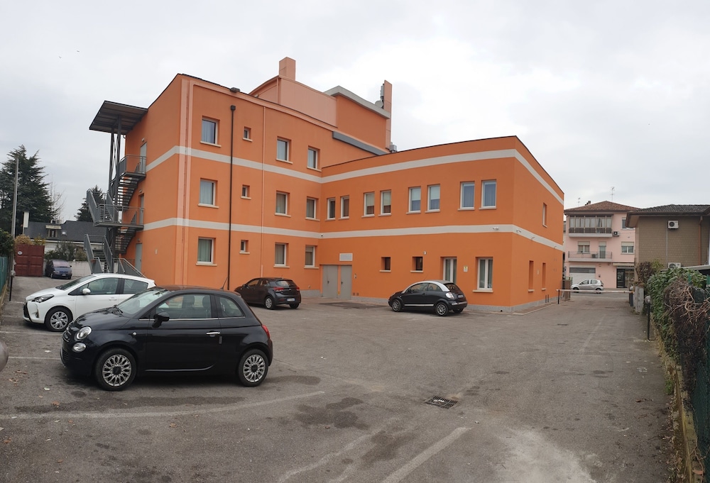 Hotel Altieri 49/55