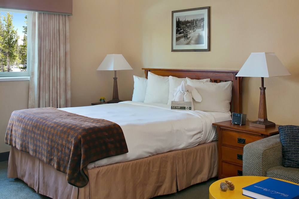 Mammoth Mountain Inn 10/78