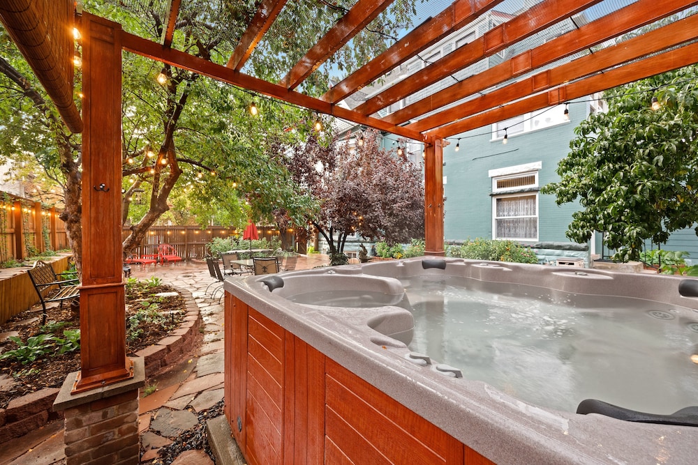 The Adagio Bed and Breakfast 32/50