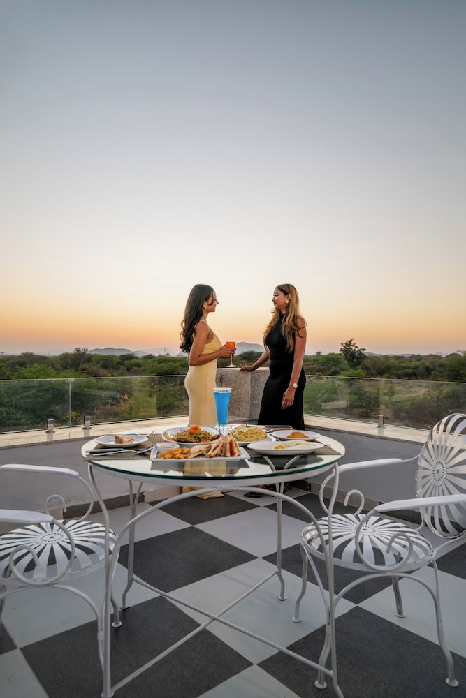Justa Luxe Highpoint Jawai 37/60