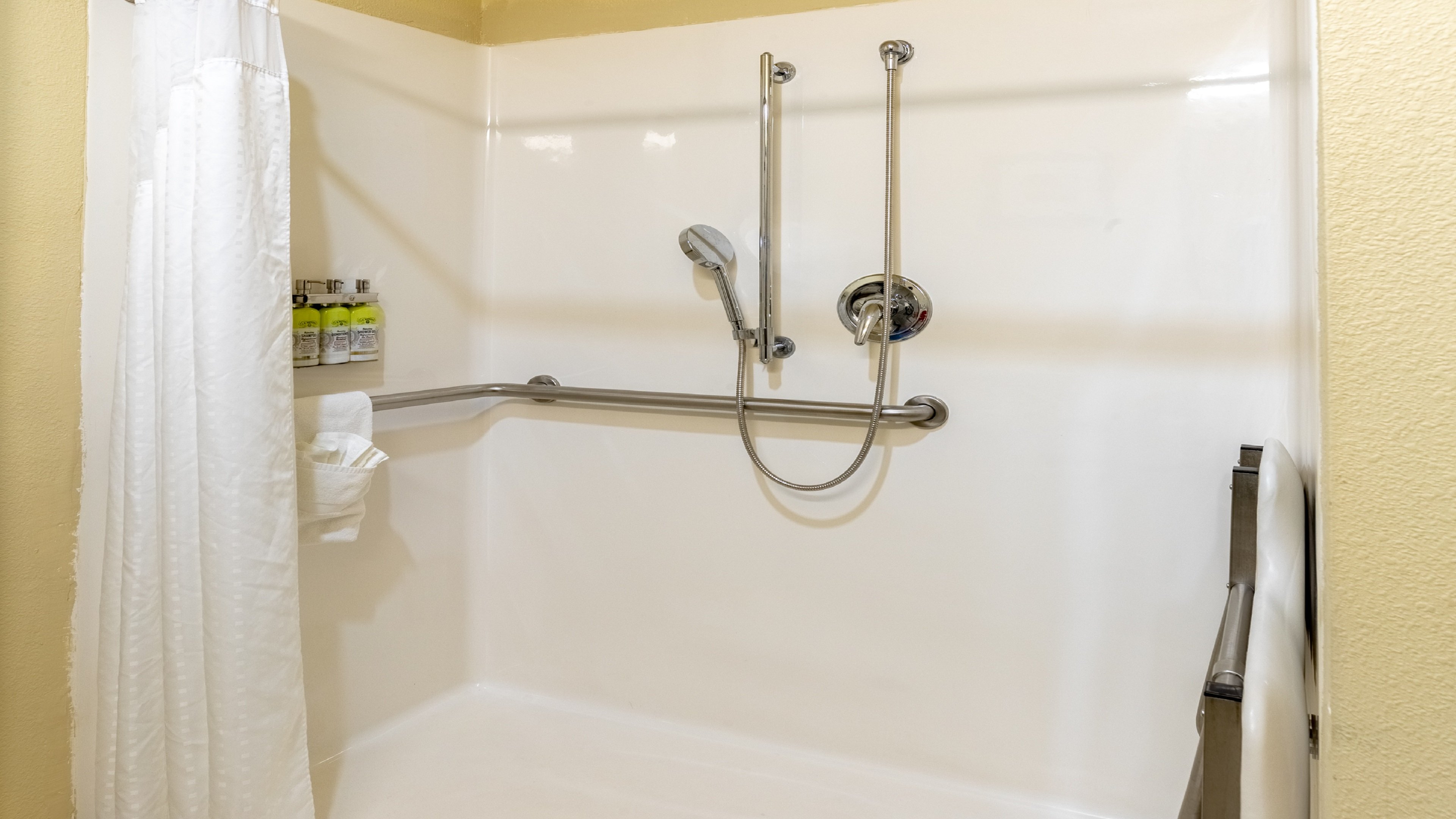 Holiday Inn Express Hotel & Suites Houston South - Pearland 61/61