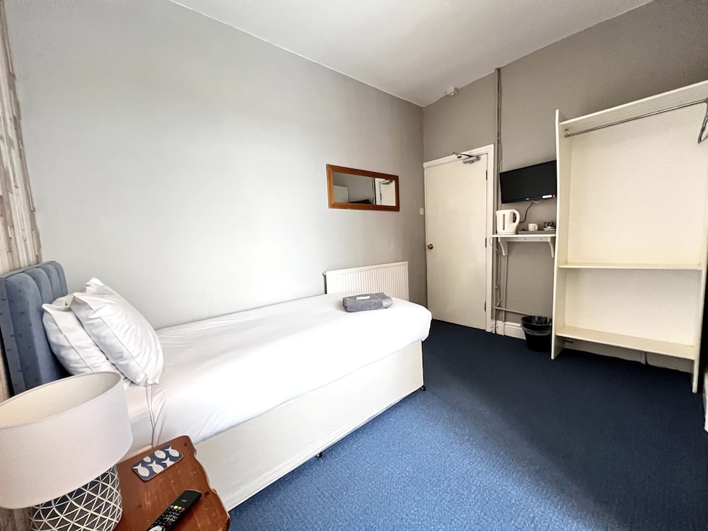 Central Cove Guesthouse 9/49