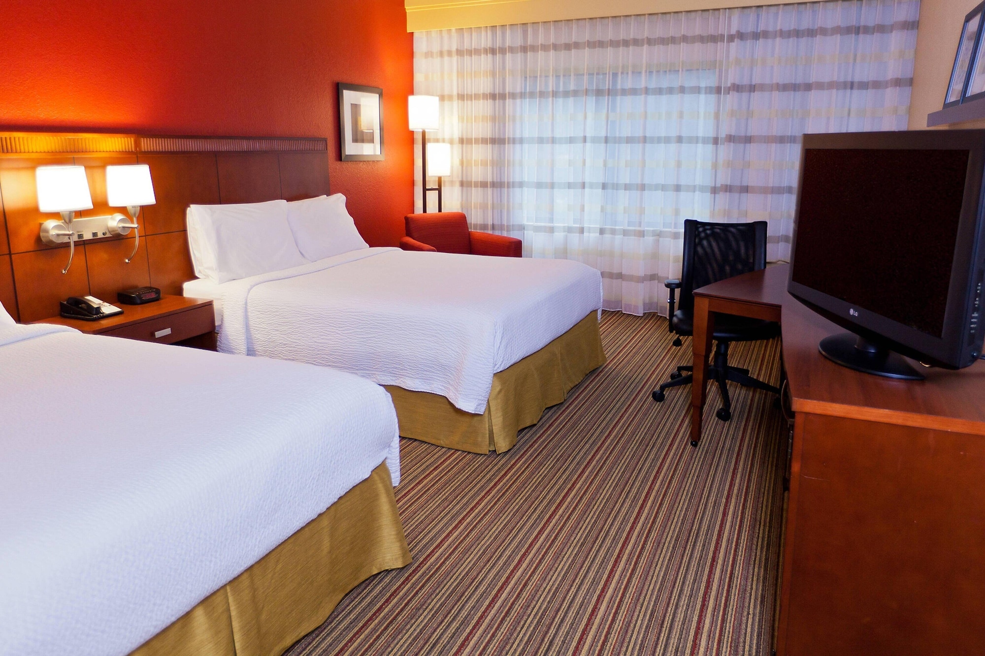 Room at Courtyard Chicago O'Hare, DES PLAINES - IL