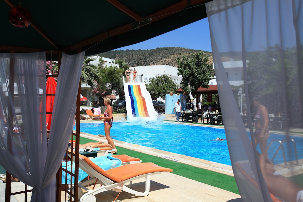 Delfi Hotel And Spa 33/67