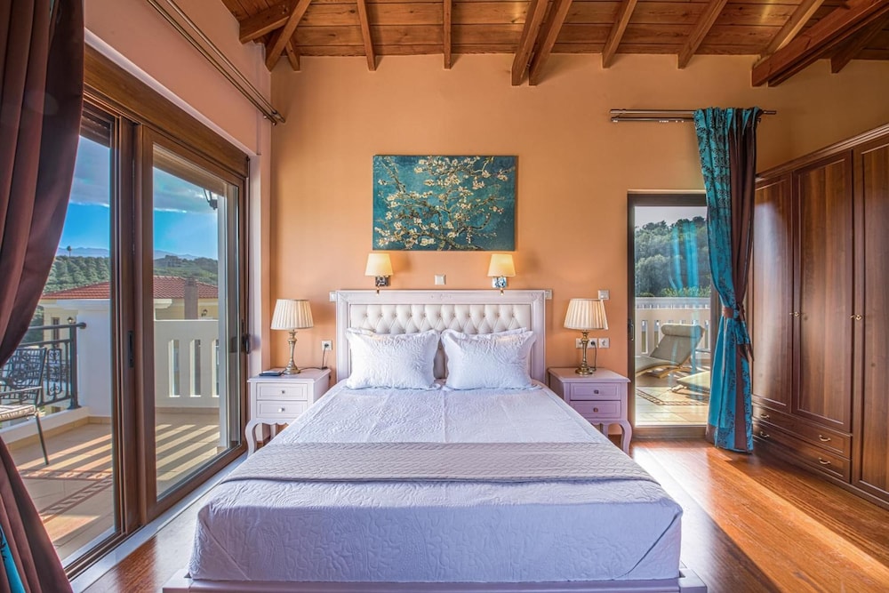 Casa Leone Suites 9/50